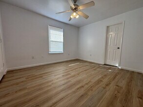 708 N Englewood Ave in Lubbock, TX - Building Photo - Building Photo