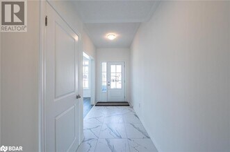 13 Spruceside Dr in Kawartha Lakes, ON - Building Photo - Building Photo