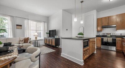 10 Fawcett St, Unit 569 in Cambridge, MA - Building Photo - Building Photo