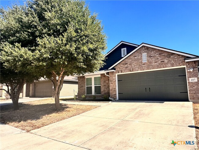 417 Capistrano Dr in San Marcos, TX - Building Photo - Building Photo