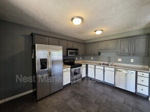 7732 Redwood Ave in Fayetteville, NC - Building Photo - Building Photo