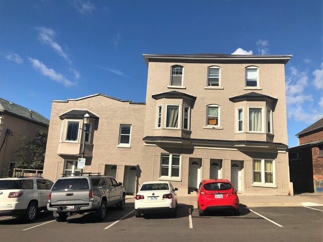 property at 30 Mulcaster St