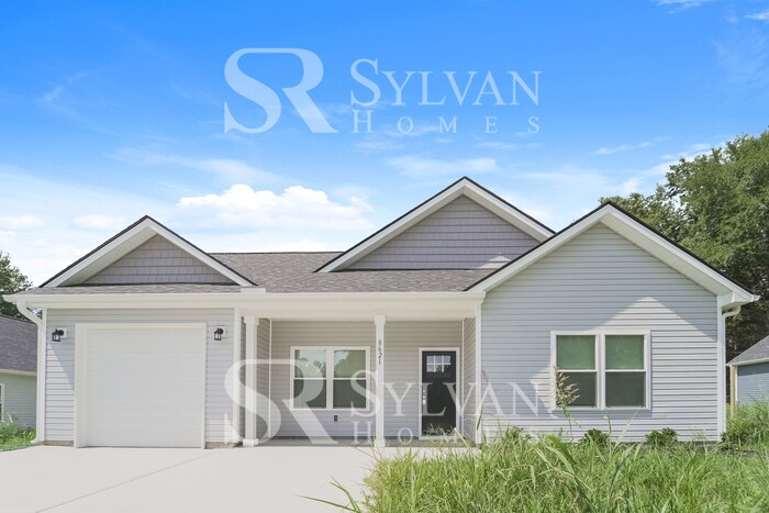 8621 Reedy Creek Rd in Charlotte, NC - Building Photo