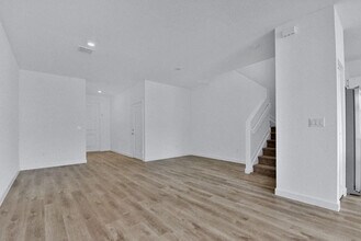 4083 Sunset Wy in Pompano Beach, FL - Building Photo - Building Photo