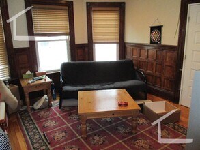 32 Montcalm Ave in Boston, MA - Building Photo - Building Photo