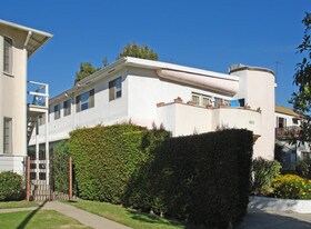 8863 Alcott St in Los Angeles, CA - Building Photo