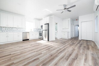 3990 Darwin Ave in San Diego, CA - Building Photo - Building Photo