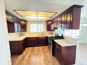 8784 Pine Crest Pl in Rancho Cucamonga, CA - Building Photo - Building Photo