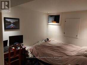 111 Boston Ave in Toronto, ON - Building Photo - Building Photo