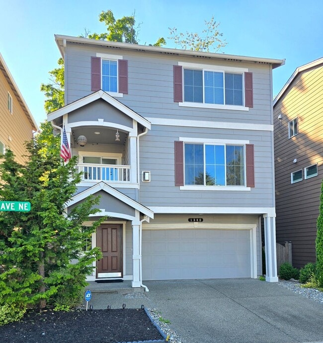 1300 92nd Ave NE