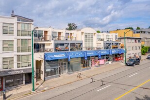 2641-2647 4th Av W in Vancouver, BC - Building Photo