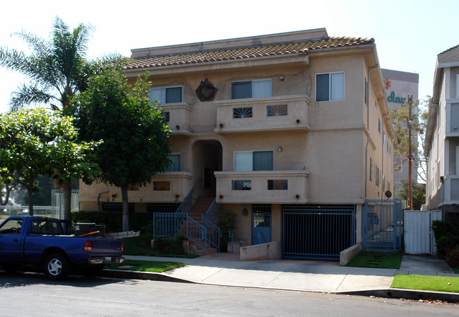 9814 Glasgow Pl in Los Angeles, CA - Building Photo - Building Photo