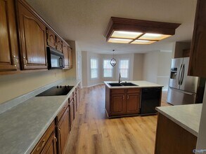 122 Pebblebrook Cir in Madison, AL - Foto de edificio - Building Photo