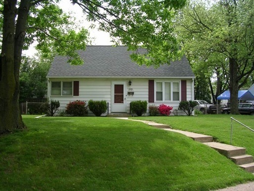 1951 N Olden Ave in Ewing Township, NJ - Building Photo