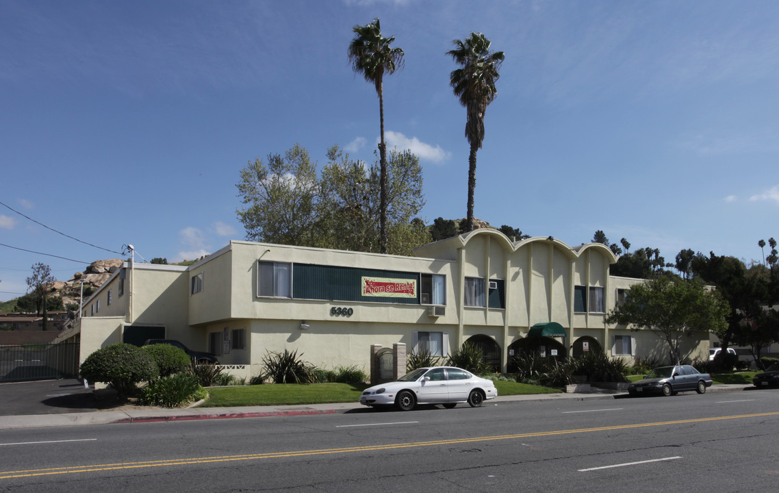 Cape Cod Apartments in Riverside, CA - Building Photo