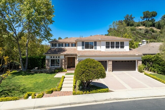 property at 21045 Mendenhall Ct