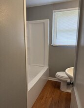 4242 Gurney St in Baton Rouge, LA - Building Photo - Building Photo
