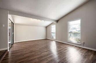 529 Via Del Sur in Mesquite, TX - Building Photo - Building Photo