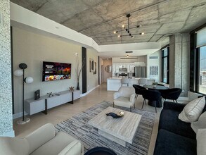 1222 N 2nd St-Unit -ID1231710P in Philadelphia, PA - Building Photo - Building Photo