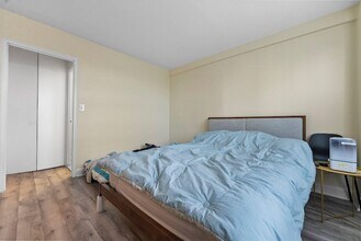 201 St Pauls Ave, Unit 3803 in Jersey City, NJ - Foto de edificio - Building Photo