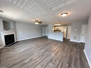 3487 Forestdale Dr in Burlington, NC - Building Photo - Building Photo