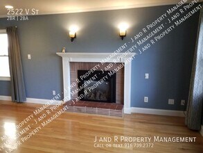 2522 V St in Sacramento, CA - Building Photo - Building Photo