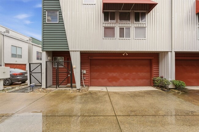 6121 Gehring St in Houston, TX - Building Photo - Building Photo