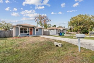 6315 S Church Ave in Tampa, FL - Building Photo