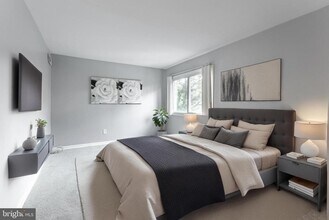 2908 Kings Chapel Rd in Falls Church, VA - Building Photo - Building Photo