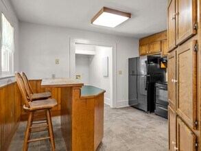 201 Lancaster Ave in Greer, SC - Building Photo - Building Photo