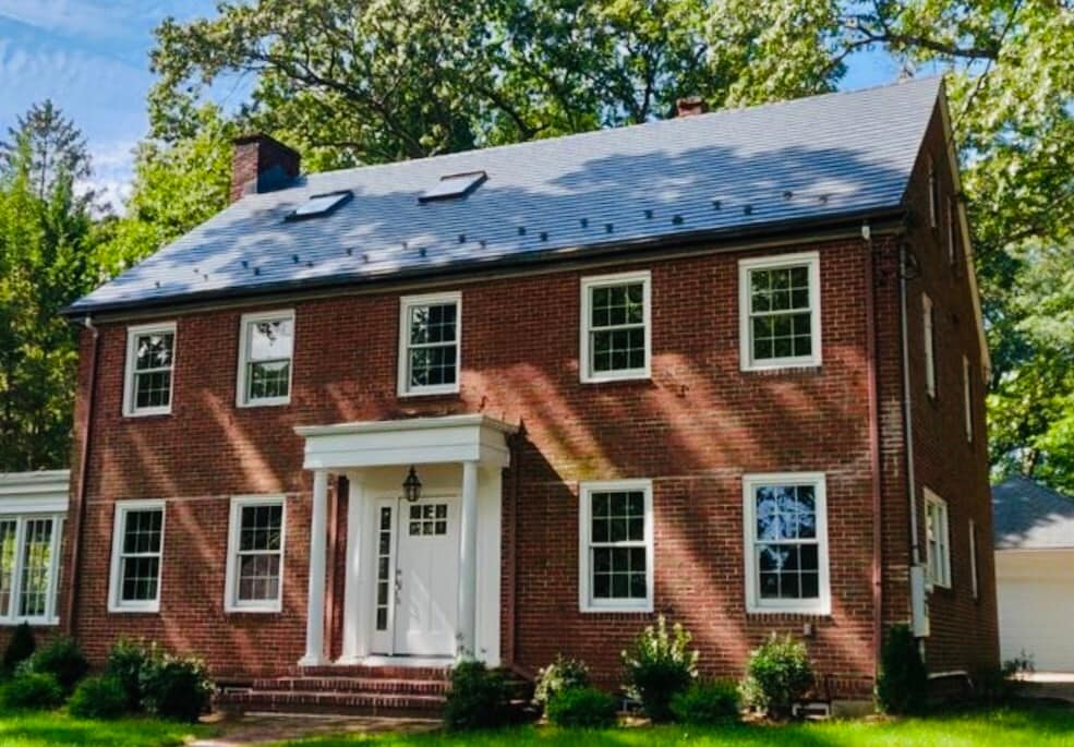 27 Gammons Rd in Waban, MA - Foto de edificio