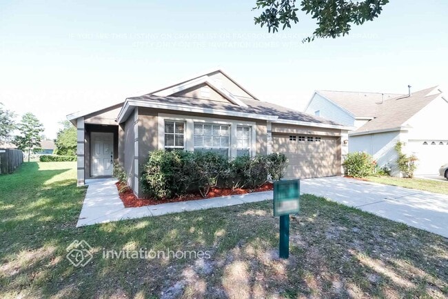 6647 Cambridge Park Dr in Apollo Beach, FL - Foto de edificio - Building Photo