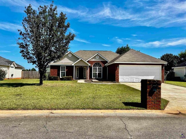 216 Bowens Mill Dr in Bonaire, GA - Building Photo - Building Photo