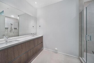 3156 SW 27th Ave in Miami, FL - Building Photo - Building Photo