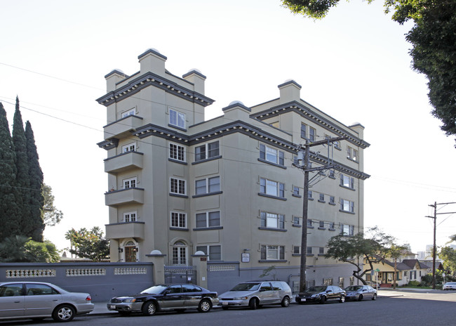 Golden View Apartments in San Diego, CA - Building Photo - Building Photo