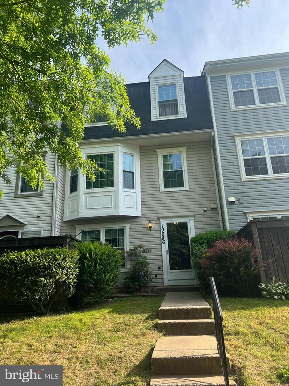property at 19086 Highstream Dr