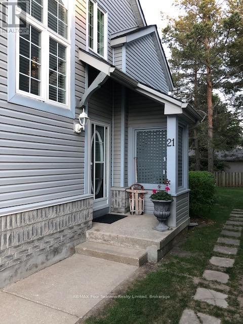 property at 146-146 Settlers Way