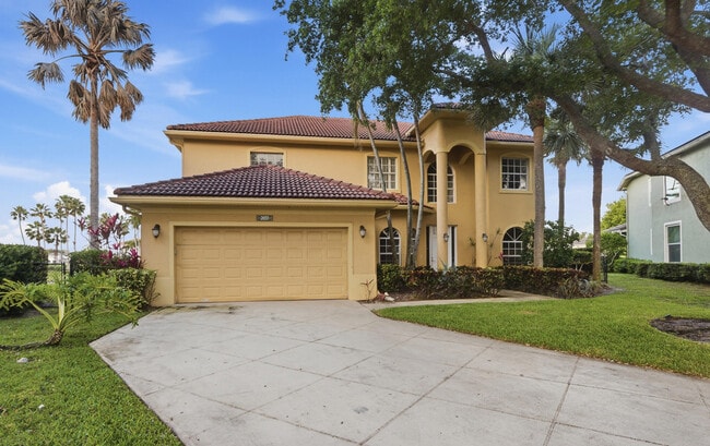 property at 207 Banyanwood Point