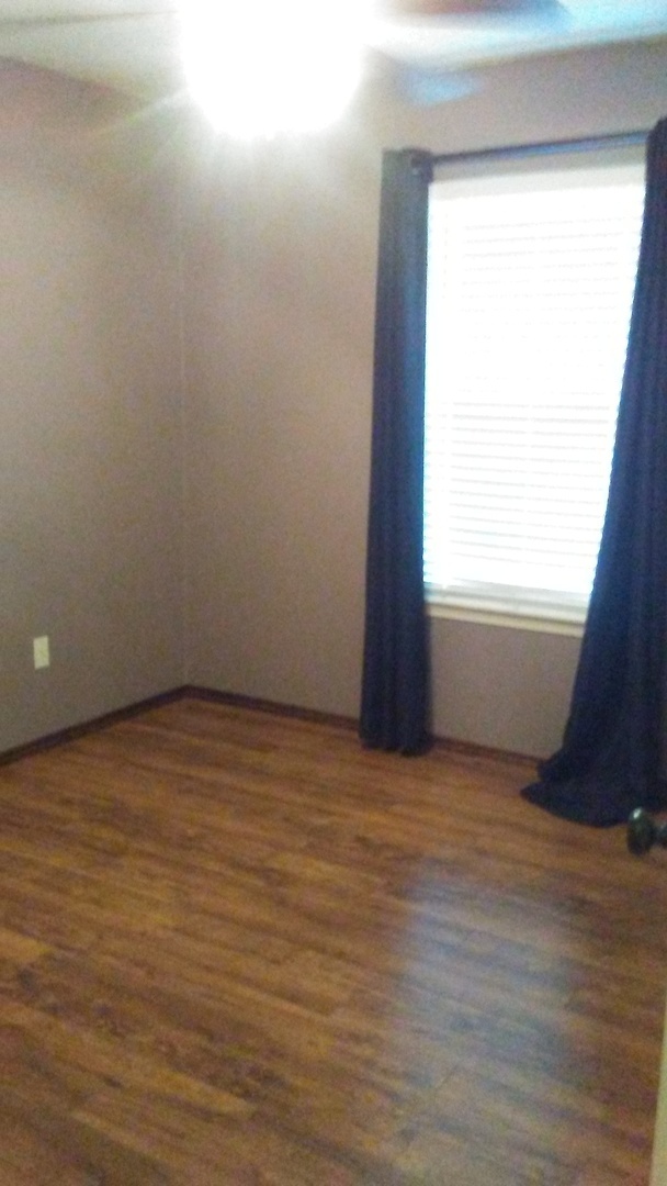 property at 1716 Sumac Dr