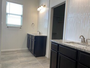 2729 Camino Plata Loop NE in Rio Rancho, NM - Foto de edificio - Building Photo