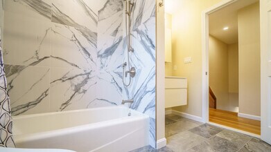 298 Adams St, Unit 2 in Newton, MA - Building Photo - Building Photo