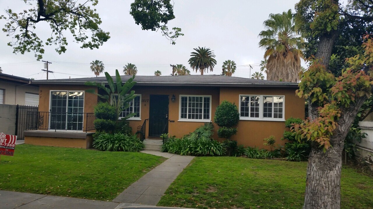 1517 18th St, Unit F in Santa Monica, CA - Building Photo