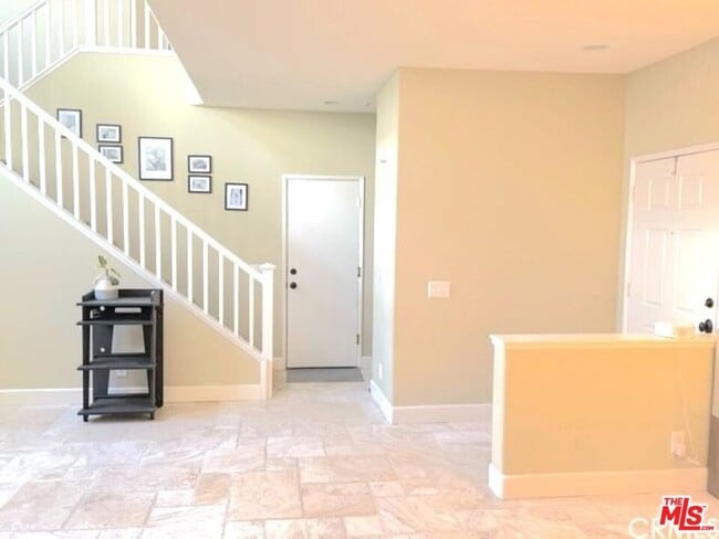 1157 E Moreno Way in Placentia, CA - Building Photo - Building Photo