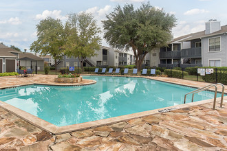 Indian Run Apartments in Abilene, TX - Building Photo - Building Photo