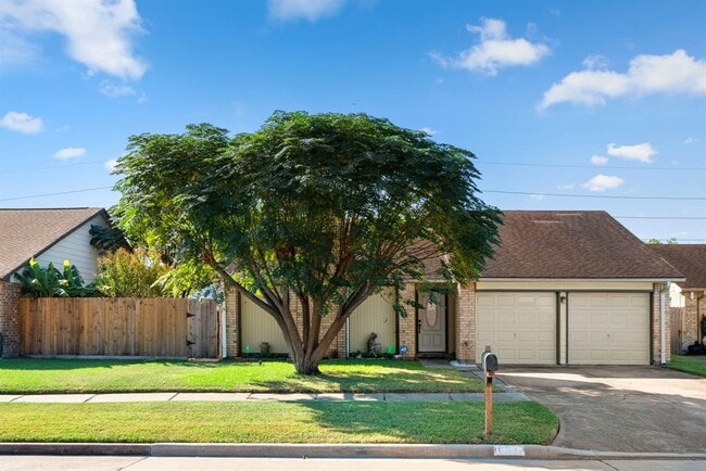 property at 16323 La Luna Dr