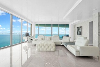 17901 Collins Ave, Unit 4005 in Sunny Isles Beach, FL - Building Photo - Building Photo