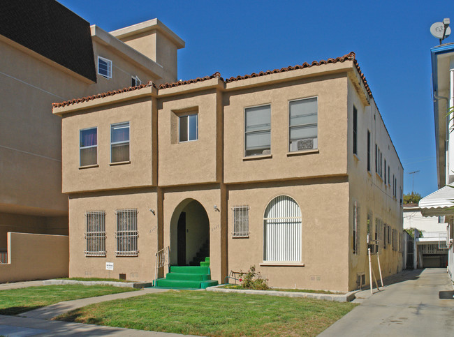 8547-8549 Cashio St in Los Angeles, CA - Building Photo - Building Photo