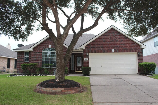 property at 4417 Blooming Garden Ct