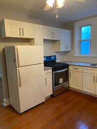 742 Carpenter St, Unit 3rd Floor - 6