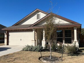 108 Cinnamon Lp in Burnet, TX - Building Photo - Building Photo